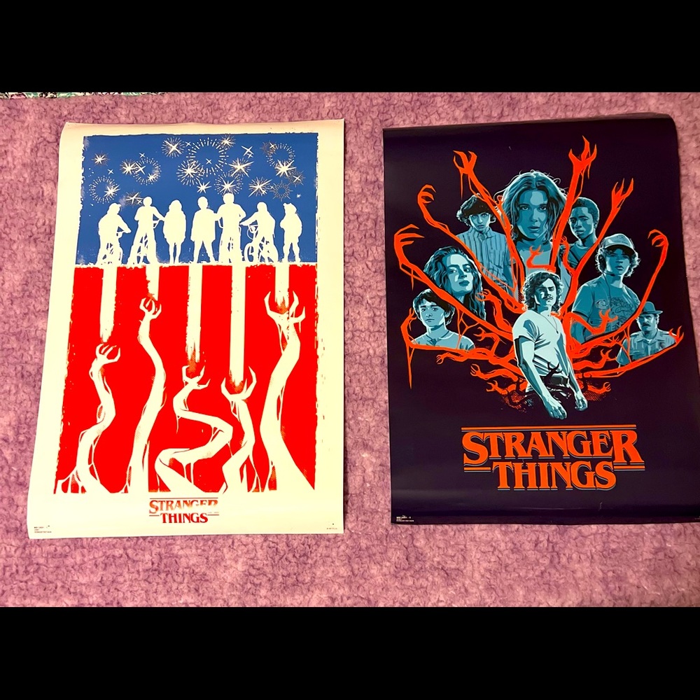 Stranger Things, Limited Edition, set of 2 posters, Size 12x18
